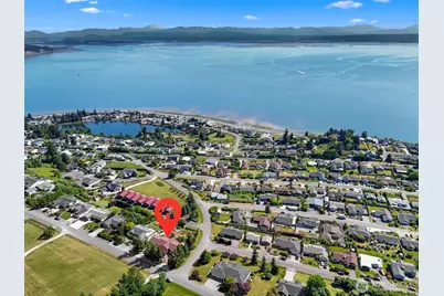 1489 Crestview Drive, Camano Island, WA 98282 - Photo 4