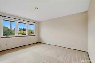 12402 107th Pl NE, Kirkland, WA 98034 - Photo 14