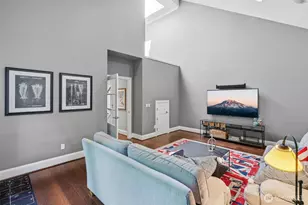 25817 SE 31st Pl, Sammamish, WA 98075 - Photo 20