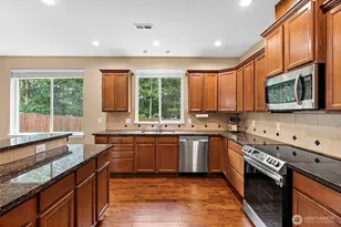 1440 Farina Loop SE, Olympia, WA 98513 - Photo 10