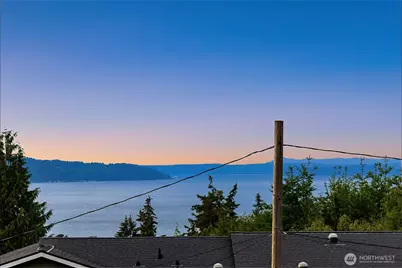 18230 88th Avenue W, Edmonds, WA 98026 - Photo 12
