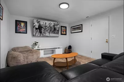 18230 88th Avenue W, Edmonds, WA 98026 - Photo 20