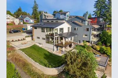 7602 44th Avenue SW, Seattle, WA 98136 - Photo 2
