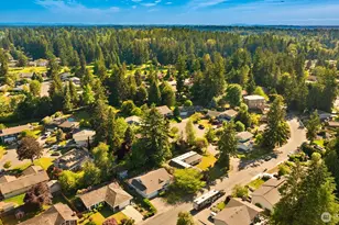 14211 SE 162nd Pl, Renton, WA 98058 - Photo 30