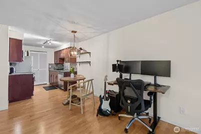3045 20th Avenue W #209, Seattle, WA 98199 - Photo 6