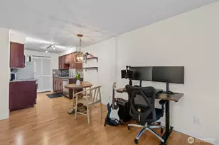 3045 20th Ave W, Seattle, WA 98199 - Photo 6