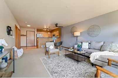 827 Hiawatha Place S #515, Seattle, WA 98144 - Photo 6
