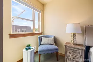 827 Hiawatha Pl S, Seattle, WA 98144 - Photo 12