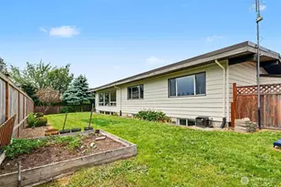 211 15th St, Snohomish, WA 98290 - Photo 36