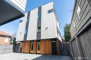 2626 58th Ave SW, Seattle, WA 98116 - Photo 4