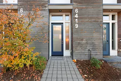 6419 Phinney Avenue N, Seattle, WA 98103 - Photo 2