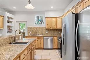 61 Louise View Dr, Bellingham, WA 98229 - Photo 12