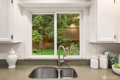 2236 224th Place NE, Sammamish, WA 98074 - Photo 14
