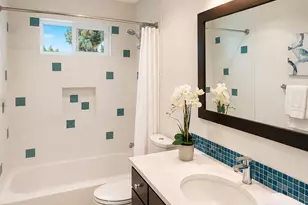 18010 NE 109th Ct, Redmond, WA 98052 - Photo 12