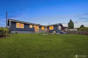 1910 22nd St, Anacortes, WA 98221 - Photo 30