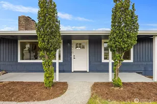 1910 22nd St, Anacortes, WA 98221 - Photo 1