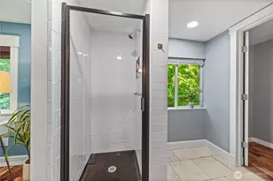 21216 Des Moines Memorial Dr, Des Moines, WA 98198 - Photo 20