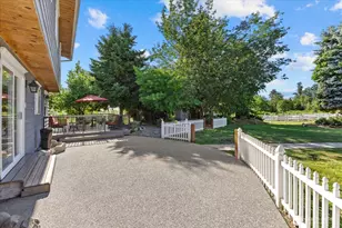 22285 Cully Rd, Sedro Woolley, WA 98284 - Photo 10