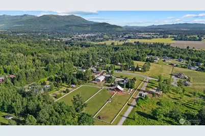 22285 Cully Road, Sedro Woolley, WA 98284 - Photo 36