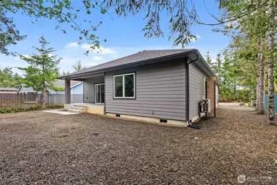 811 Vagabond Avenue, Ocean Shores, WA 98569 - Photo 28