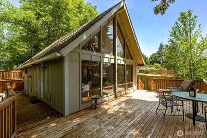 1229 Rickover Drive, Coupeville, WA 98239 - Photo 8