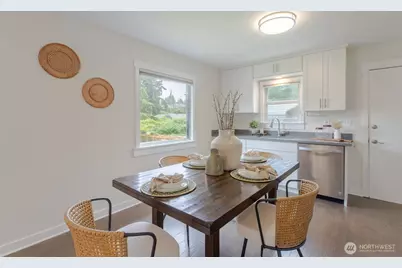 1420 S 129th Street, Burien, WA 98168 - Photo 8