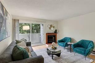 8800 20th Ave NE, Seattle, WA 98115 - Photo 4