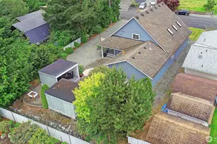 237 Heather Dr, Camano Island, WA 98282 - Photo 10