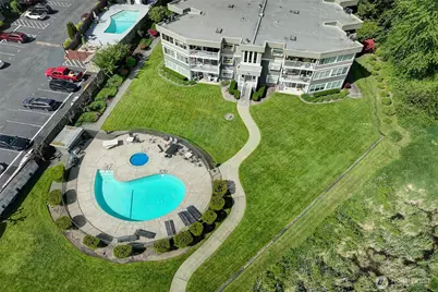 4214 W Lake Sammamish Parkway NE #202, Redmond, WA 98052 - Photo 1