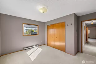 5005 Dundee Dr, Anacortes, WA 98221 - Photo 14