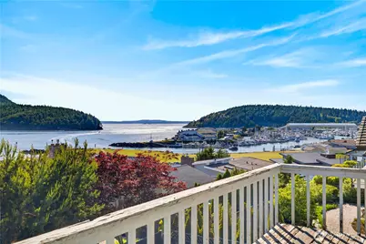 5005 Dundee Drive, Anacortes, WA 98221 - Photo 4