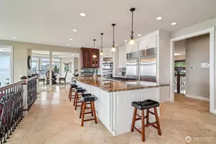 2318 Sunnyside Heights Dr, Steilacoom, WA 98388 - Photo 16
