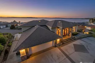 2318 Sunnyside Heights Dr, Steilacoom, WA 98388 - Photo 36