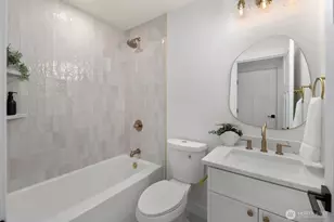 12042 5th Ave NE, Seattle, WA 98125 - Photo 22