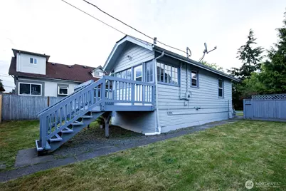2218 Summit Avenue, Everett, WA 98201 - Photo 32