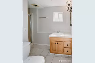 2220 Summit Avenue, Everett, WA 98201 - Photo 14