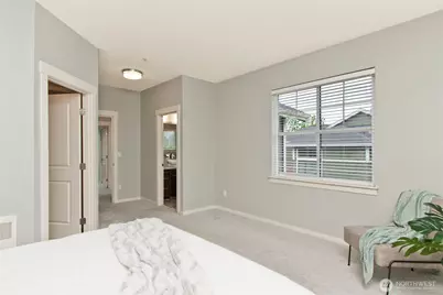 1843 NE Kenyon Court, Issaquah, WA 98029 - Photo 18