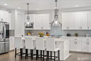 18905 129th St E, Bonney Lake, WA 98391 - Photo 6