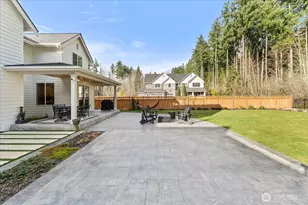 18905 129th St E, Bonney Lake, WA 98391 - Photo 32