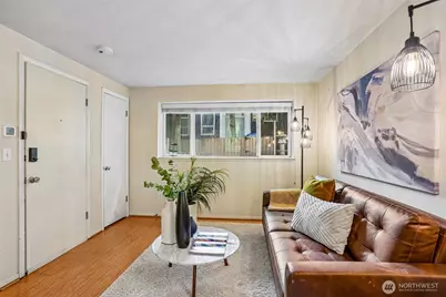 3624 Whitman Avenue N #1, Seattle, WA 98103 - Photo 6
