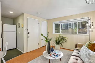 3624 Whitman Ave N, Seattle, WA 98103 - Photo 8