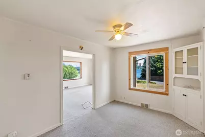 7073 Chico Way NW, Bremerton, WA 98312 - Photo 4