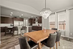 18720 139th St E, Bonney Lake, WA 98391 - Photo 16
