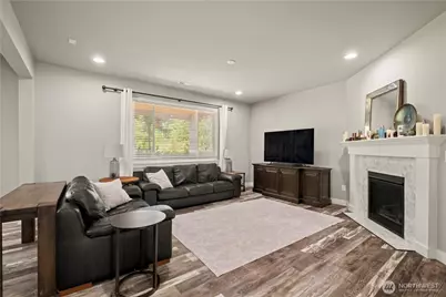18720 139th Street E, Bonney Lake, WA 98391 - Photo 4