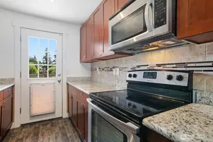 1951 E 65th St, Tacoma, WA 98404 - Photo 10