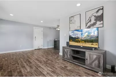 1951 E 65th Street, Tacoma, WA 98404 - Photo 8