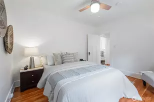 906 19th Ave, Seattle, WA 98122 - Photo 20