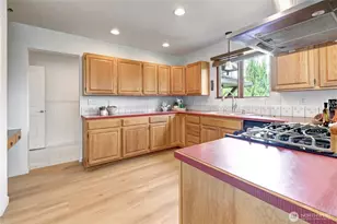 9315 36 Ave SE, Everett, WA 98208 - Photo 10