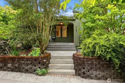 4755 39th Avenue S, Seattle, WA 98118 - Photo 1