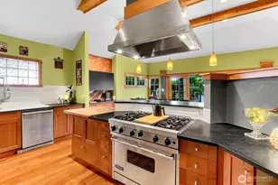 4229 46th Ave S, Seattle, WA 98118 - Photo 10
